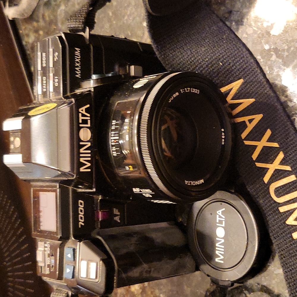 Minolta Maxxum 7000  camera